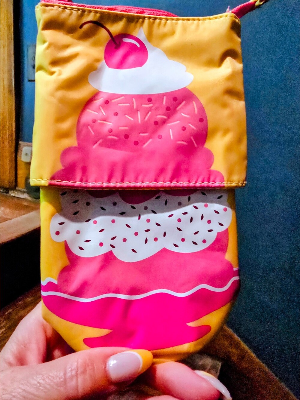 Thirty One Hide And Peek Pouch